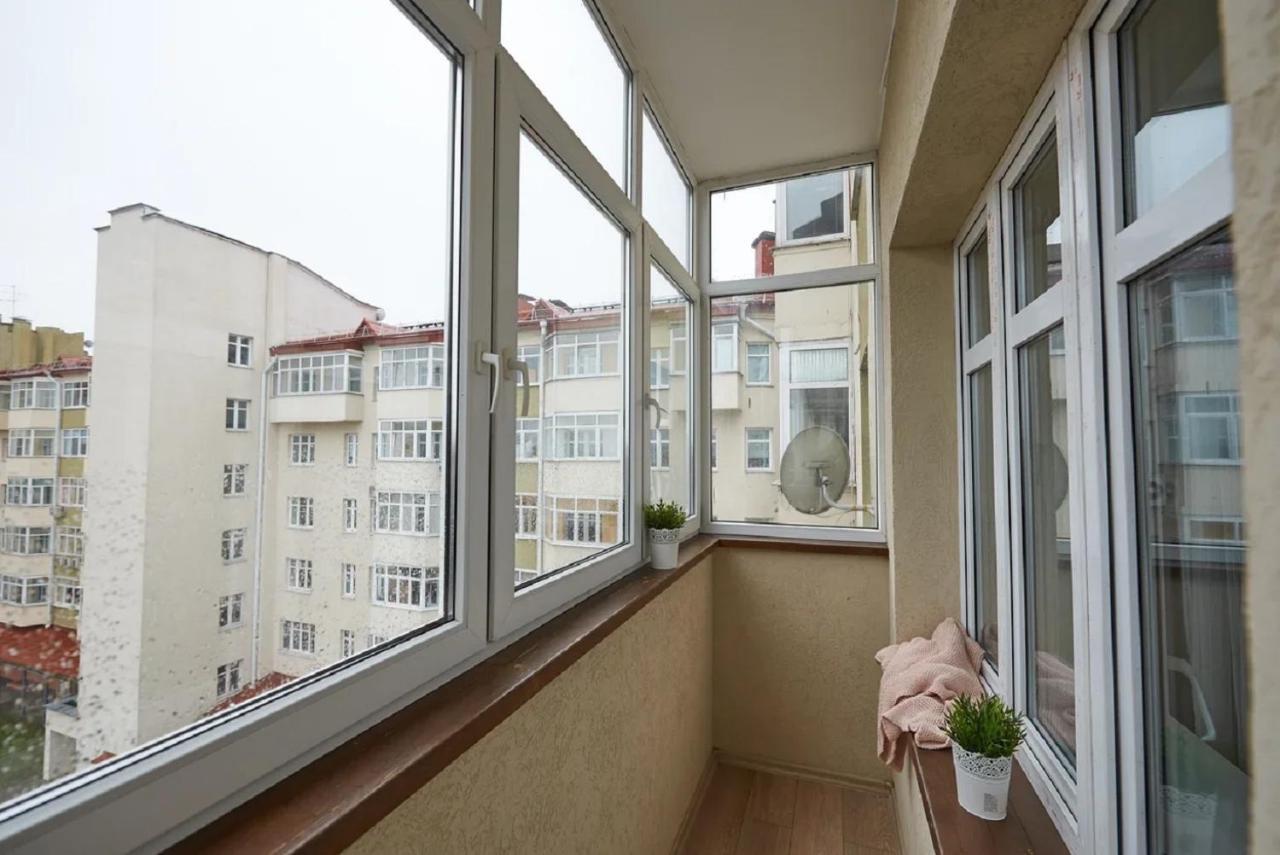 גומל Paulmarie Apartments On Prs. Lenina, 51 מראה חיצוני תמונה